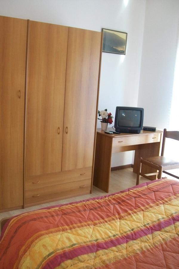 B&B Da Guerrino Farra d'Alpago Kamer foto
